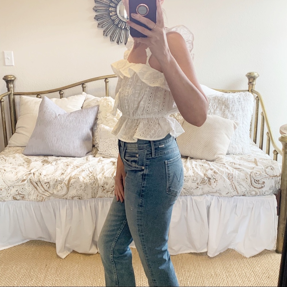 Lola White Cropped Eyelet  Sleeveless Tank Top - Picture 7 of 8